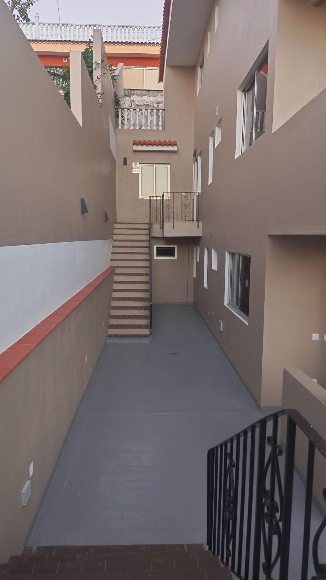 Apartamento Tajinaste Con Vistas Al Mar Y La Montana Y Wifi Gratis Los Realejos Rom bilde